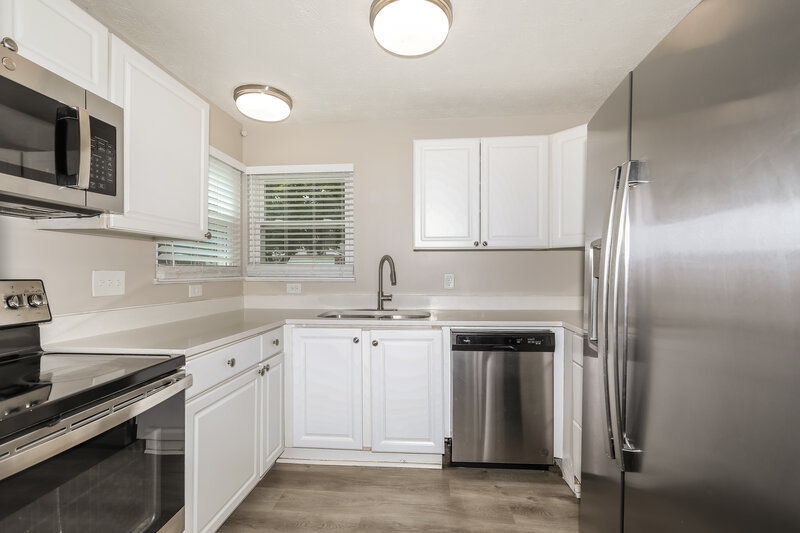 2,250/Mo, 1531 Creekside Ln Greenwood, IN 46142 Misc View 6