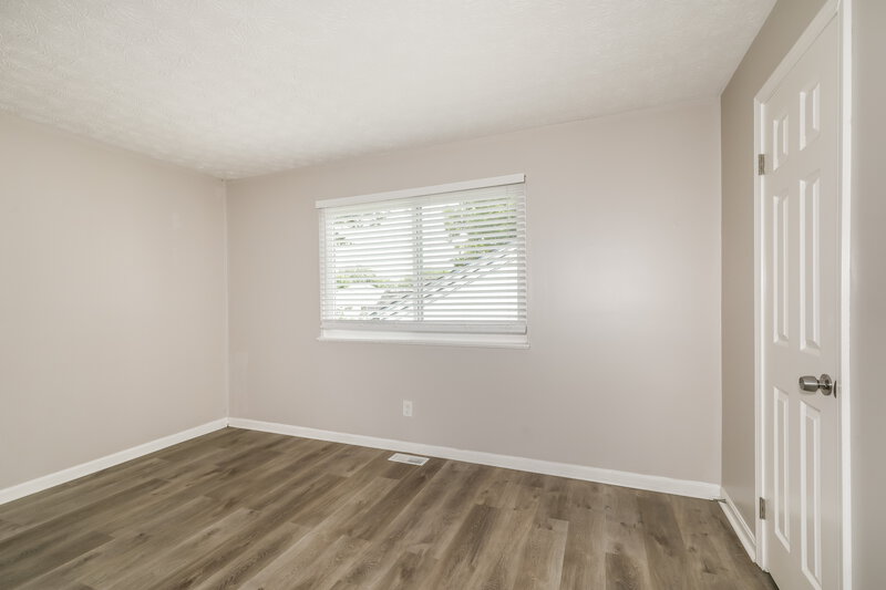 2,250/Mo, 1531 Creekside Ln Greenwood, IN 46142 Misc View 12