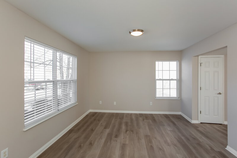 2,160/Mo, 1655 Kingen Dr Greenfield, IN 46140 Dining Room View