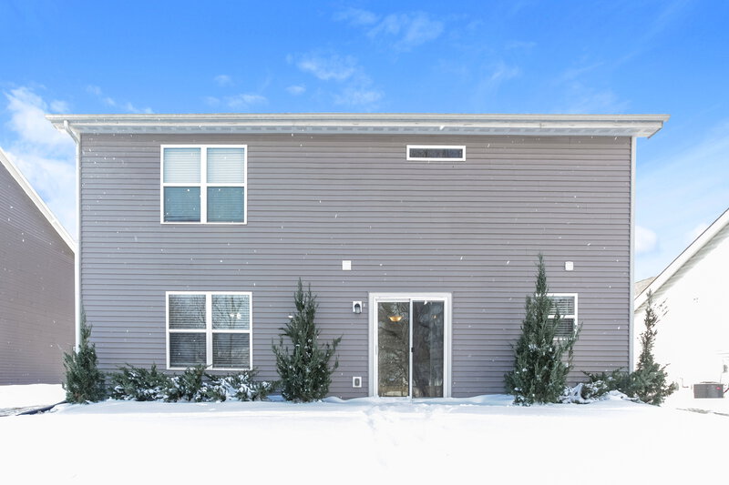 2,505/Mo, 8850 Benjamin Ln Avon, IN 46123 Rear View