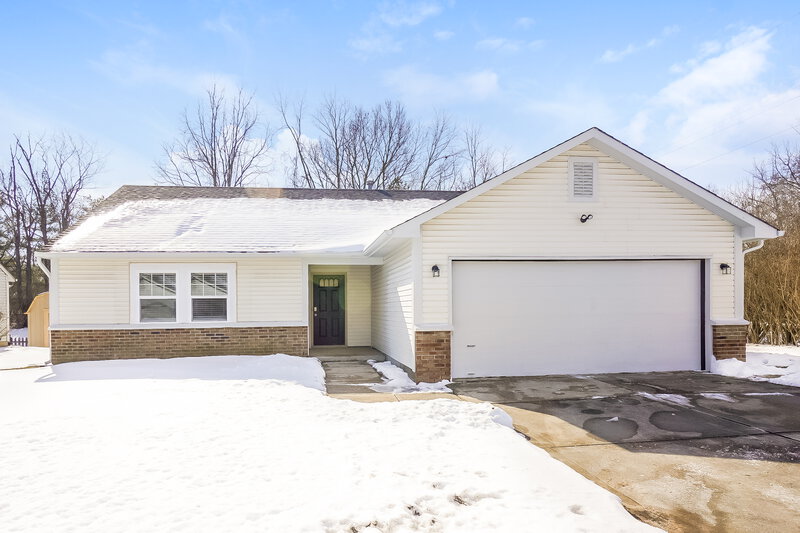 1,755/Mo, 957 Country Ln Indianapolis, IN 46217 External View