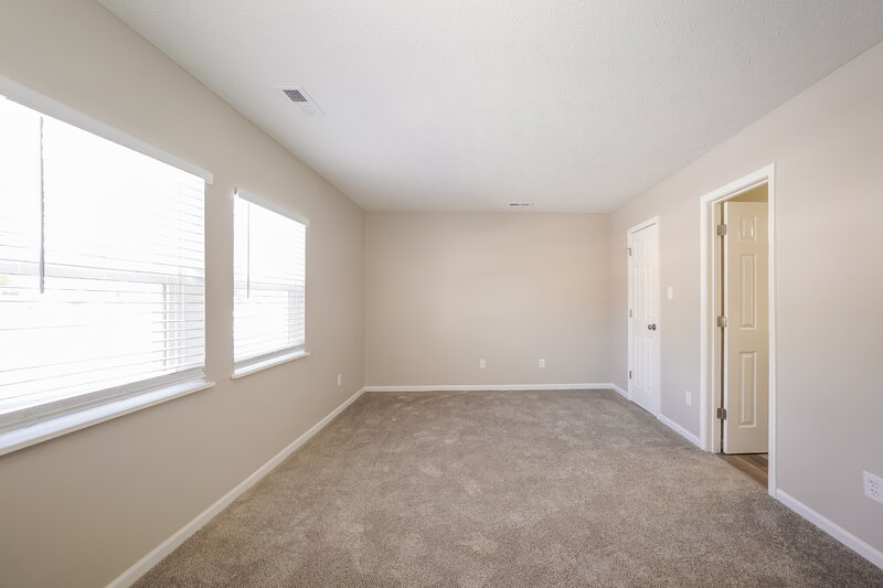 1,755/Mo, 957 Country Ln Indianapolis, IN 46217 Misc View 8