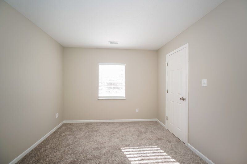 1,755/Mo, 957 Country Ln Indianapolis, IN 46217 Misc View 11