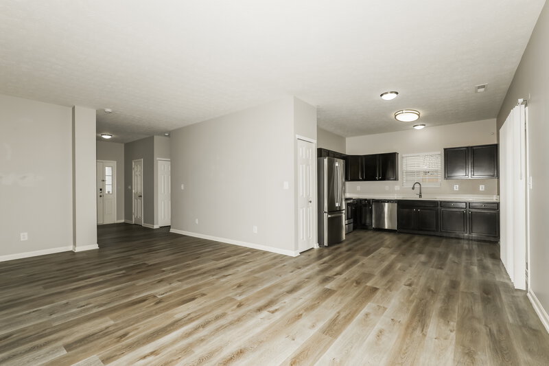 1,785/Mo, 2232 Schoolmarm Dr Greenfield, IN 46140 Dining Room View