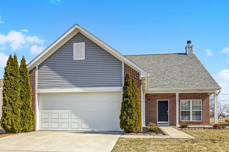2,000/Mo, 3033 Lodgepole Dr Whiteland, IN 46184 External View