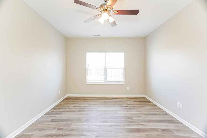 2,000/Mo, 3033 Lodgepole Dr Whiteland, IN 46184 Main Bedroom View