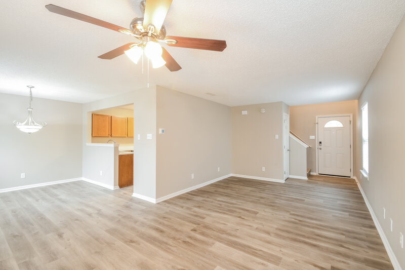 1,955/Mo, 16753 Aulton Dr Noblesville, IN 46060 Living Room View 2