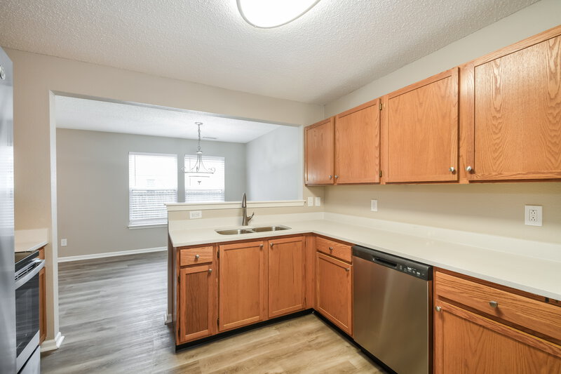 1,955/Mo, 16753 Aulton Dr Noblesville, IN 46060 Kitchen View