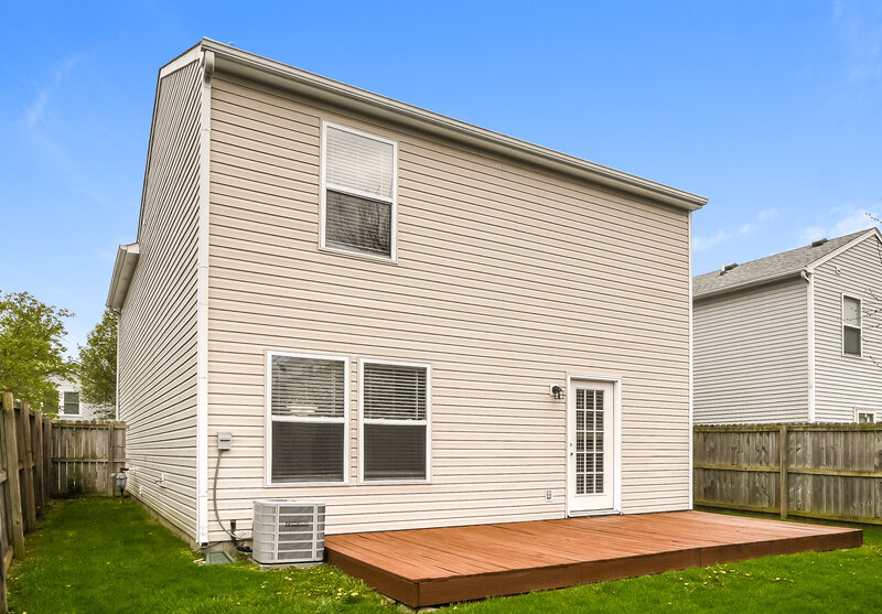 1,955/Mo, 16753 Aulton Dr Noblesville, IN 46060 Rear View