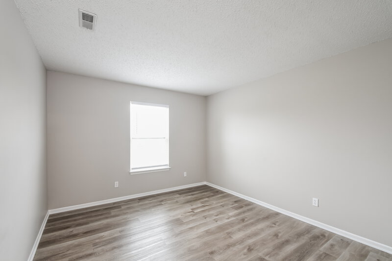1,945/Mo, 6670 Black Antler Cir Indianapolis, IN 46217 Bedroom View 2