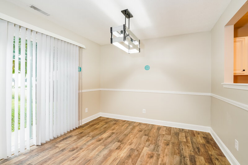 1,640/Mo, 4468 Redcliff North Ln Plainfield, IN 46168 Dining Room View