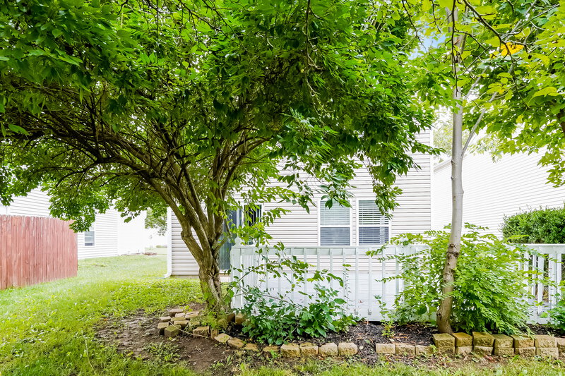 1,640/Mo, 4468 Redcliff North Ln Plainfield, IN 46168 Rear View