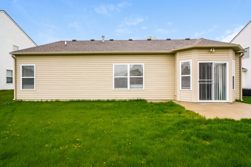 1,835/Mo, 7644 Bann Way Indianapolis, IN 46239 Rear View