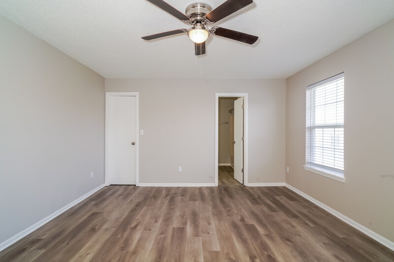 3,250/Mo, 8336 Country Creek Dr Indianapolis, IN 46234 Main Bedroom View
