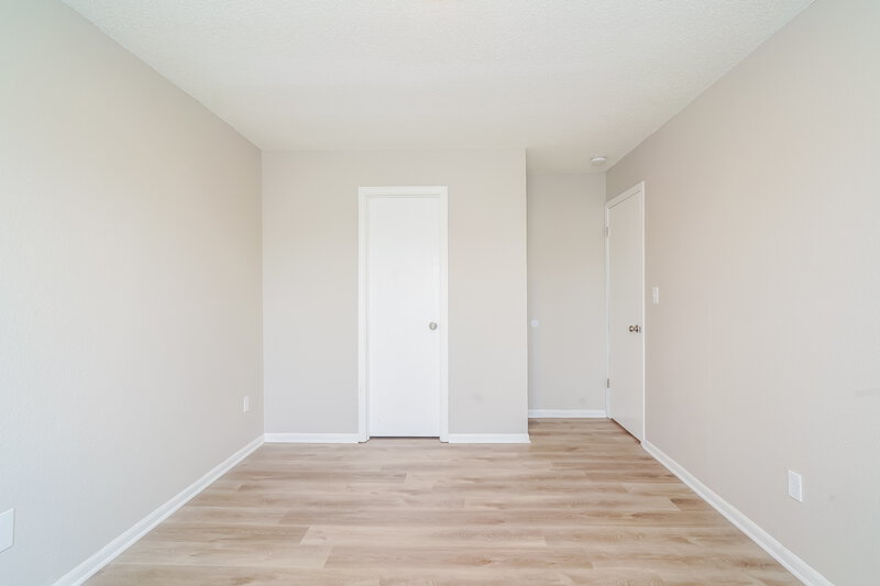 3,250/Mo, 8336 Country Creek Dr Indianapolis, IN 46234 Bedroom View
