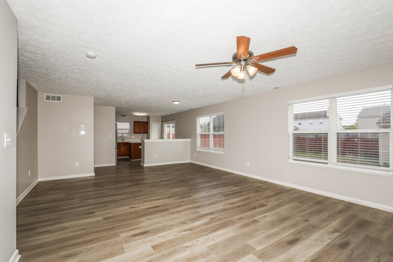 1,945/Mo, 1263 Grand Canyon Ct Franklin, IN 46131 Living Room View