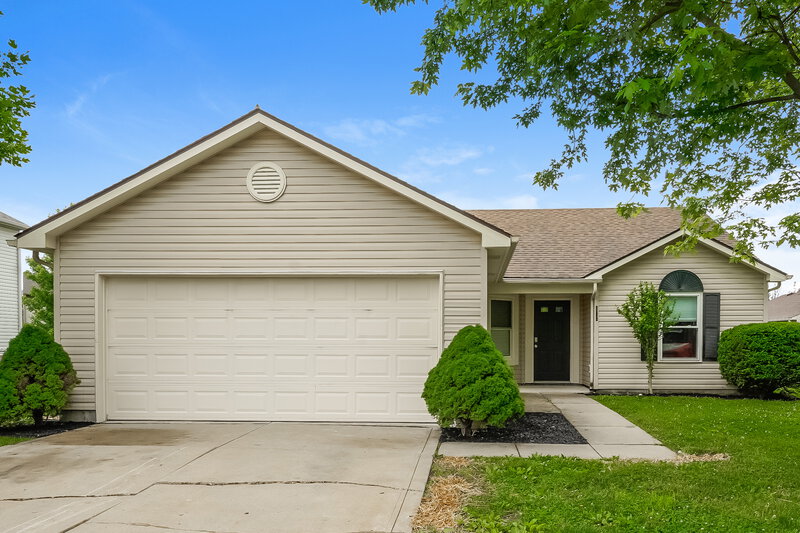 1,685/Mo, 4038 Knollwood Ave Franklin, IN 46131 External View