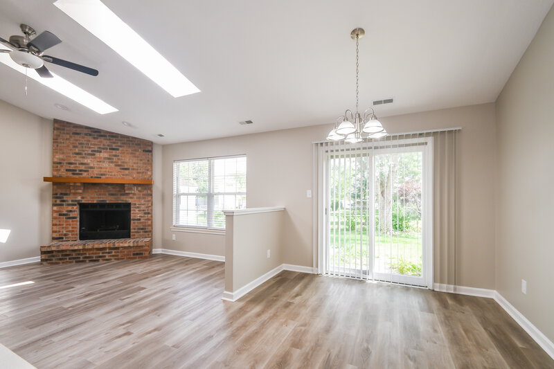 2,220/Mo, 9695 Claymore Dr Fishers, IN 46038 Dining Room View