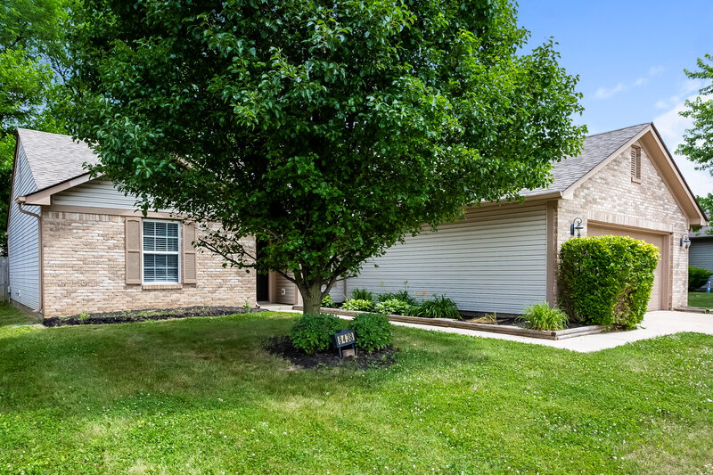 1,945/Mo, 8438 Kousa Dr Indianapolis, IN 46234 Misc View
