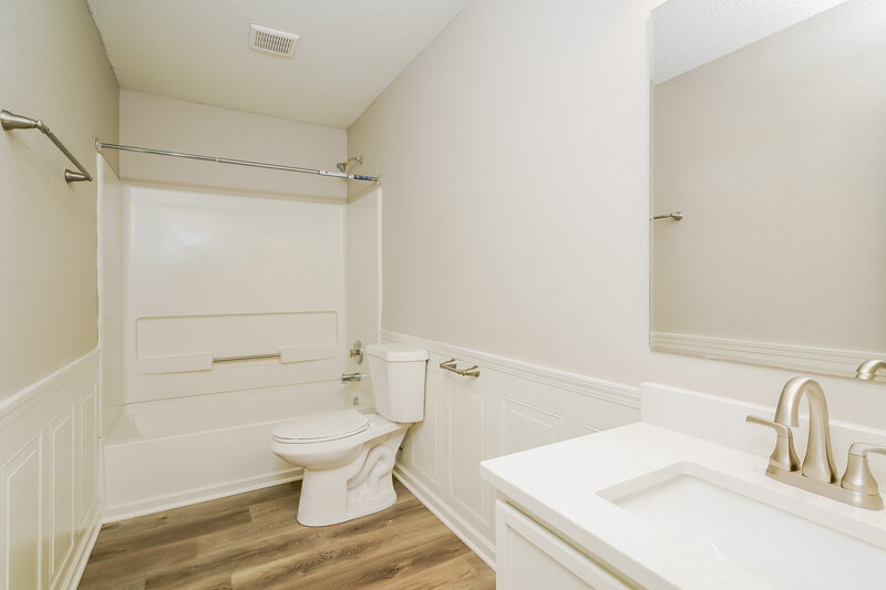 1,745/Mo, 968 Indigo Dr Greenfield, IN 46140 Bathroom View