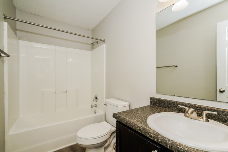 2,015/Mo, 524 Grassy Bend Dr Greenwood, IN 46143 Misc View 16