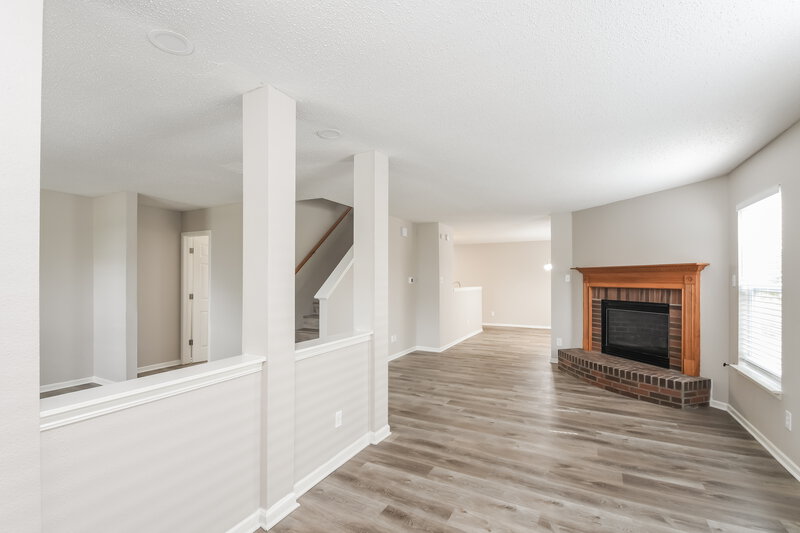 1,885/Mo, 12637 Endurance Dr Fishers, IN 46037 Living Room View