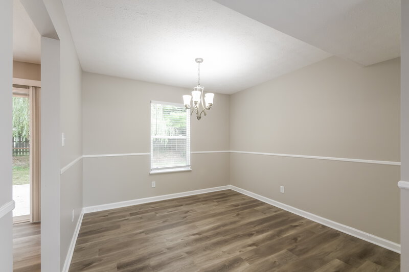 1,975/Mo, 1401 Audubon Dr Brownsburg, IN 46112 Dining Room View