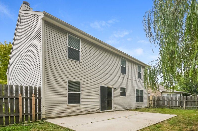1,975/Mo, 1401 Audubon Dr Brownsburg, IN 46112 Rear View 2
