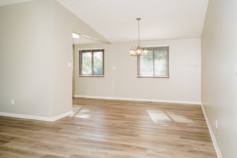 1,970/Mo, 7315 Chimney Rock Ct Indianapolis, IN 46217 Misc View 2