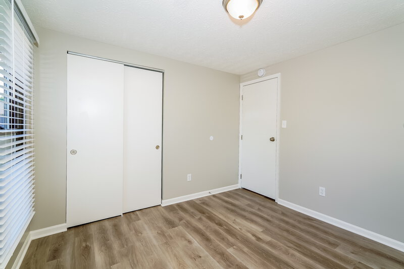 1,930/Mo, 7315 Chimney Rock Ct Indianapolis, IN 46217 Bedroom View