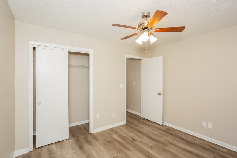 1,775/Mo, 959 Atir Ln Greenfield, IN 46140 Bedroom View 4