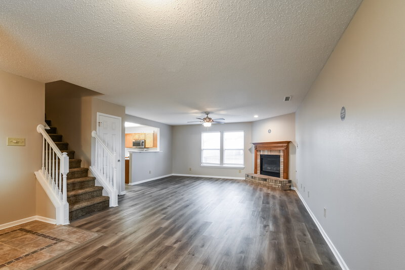 1,865/Mo, 6869 W Raleigh Dr McCordsville, IN 46055 Living Room View 2