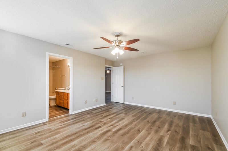 1,865/Mo, 6869 W Raleigh Dr McCordsville, IN 46055 Main Bedroom View