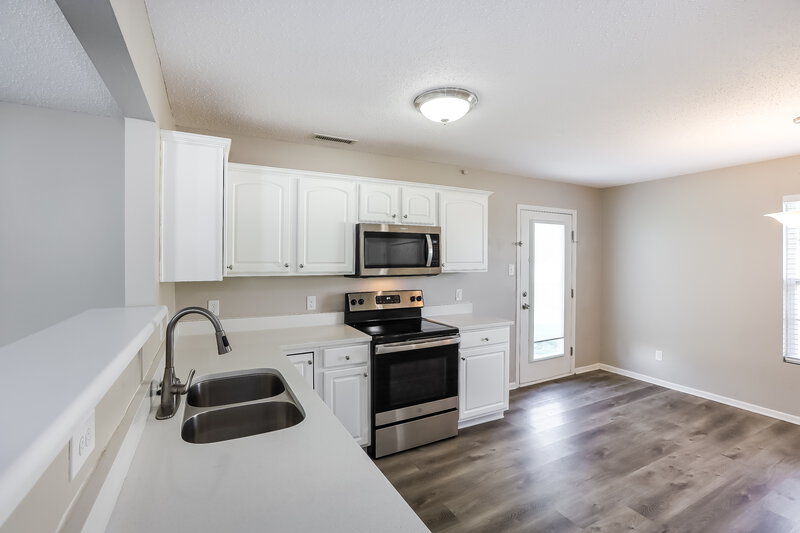 2,080/Mo, 1904 Breakwater Dr Greenfield, IN 46140 Kitchen View