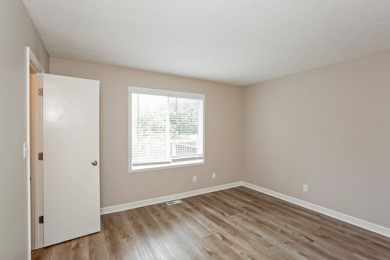2,760/Mo, 7420 Fairway Circle West Dr Indianapolis, IN 46236 Bedroom View 2