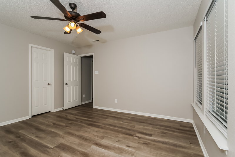 1,915/Mo, 12346 Rose Haven Dr Indianapolis, IN 46235 Bedroom View
