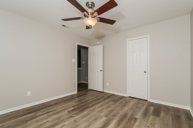 1,915/Mo, 12346 Rose Haven Dr Indianapolis, IN 46235 Bedroom View 2