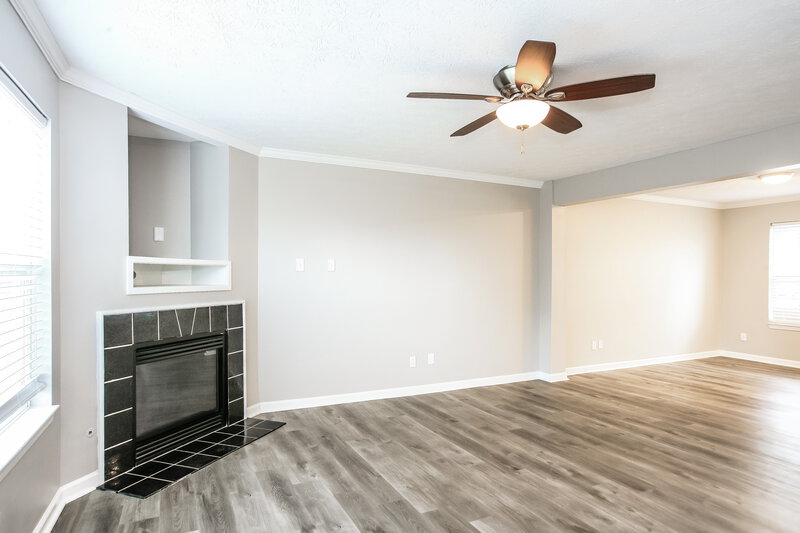 1,890/Mo, 1112 River Ridge Dr Brownsburg, IN 46112 Living Room View