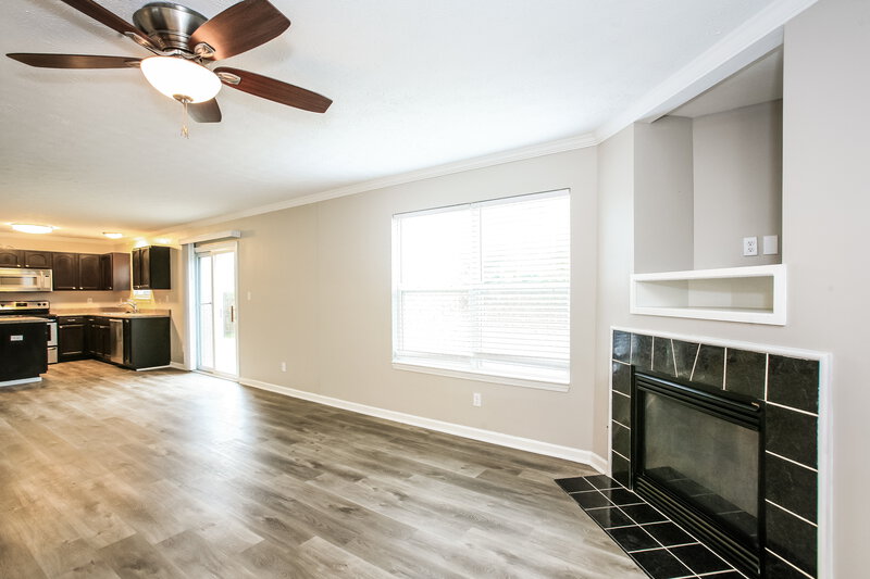 1,890/Mo, 1112 River Ridge Dr Brownsburg, IN 46112 Living Room View 2