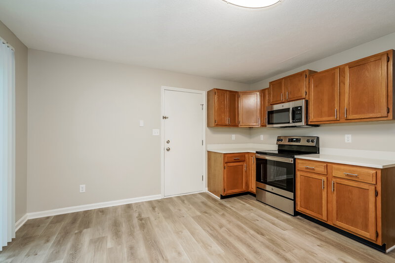 1,610/Mo, 1449 Natalie Ct Franklin, IN 46131 Kitchen View 3