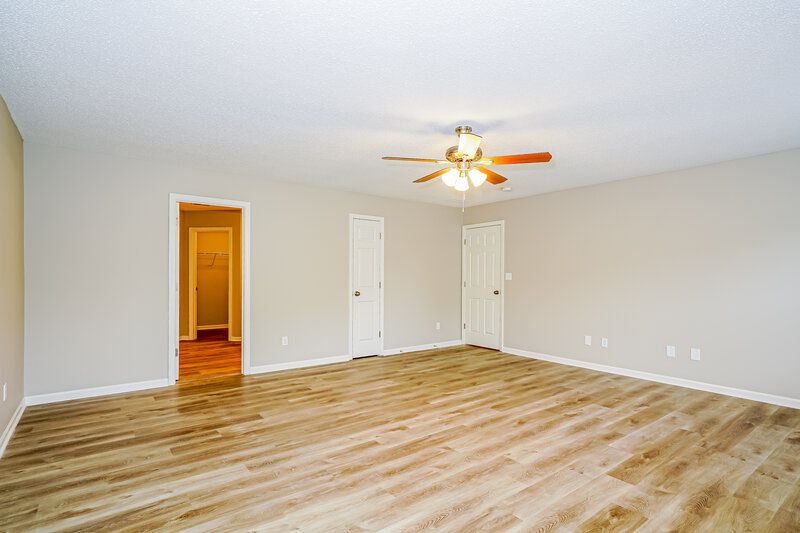 2,810/Mo, 9005 Lighthorse Dr Indianapolis, IN 46231 Main Bedroom View 2