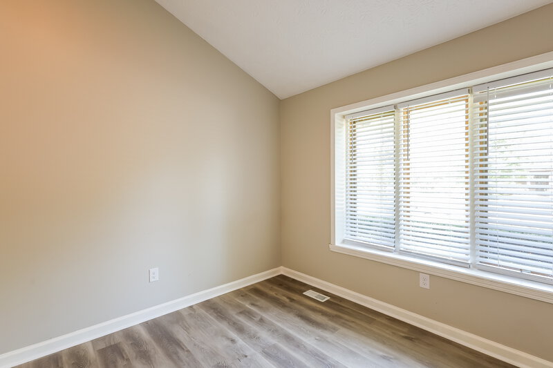 1,715/Mo, 1567 Woodside Dr Danville, IN 46122 Bedroom View