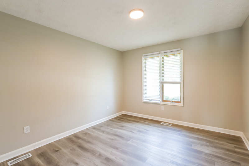 1,715/Mo, 1567 Woodside Dr Danville, IN 46122 Bedroom View 3