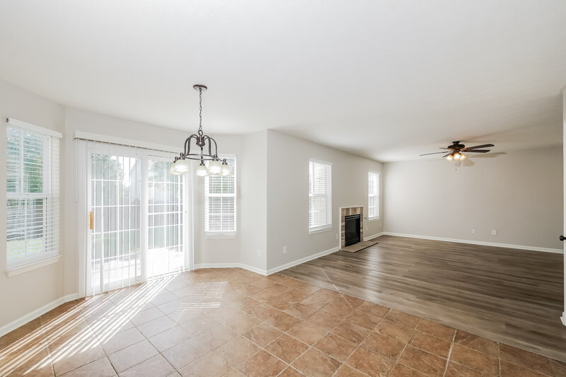 2,515/Mo, 8325 Bluestem Lane Plainfield, IN 46168 Dining Room View