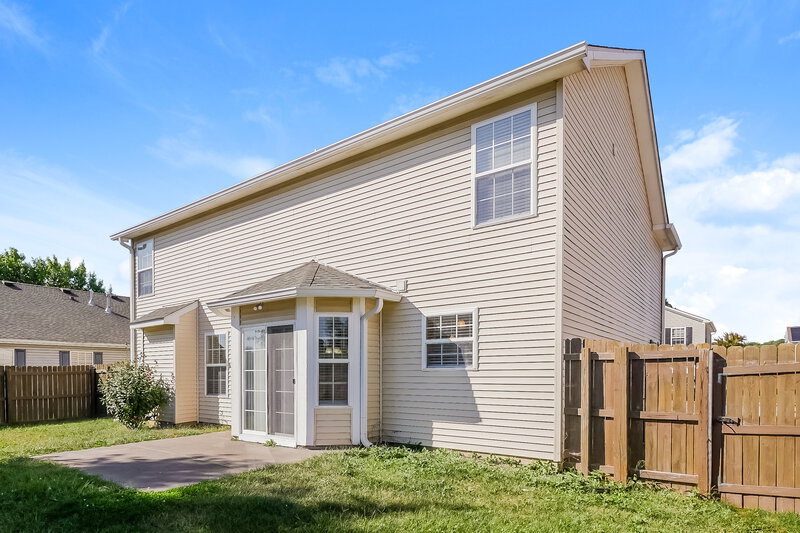 2,515/Mo, 8325 Bluestem Lane Plainfield, IN 46168 Rear View 2