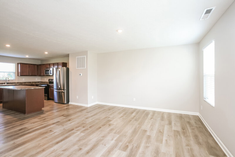 2,050/Mo, 107 Campus Ln Greenwood, IN 46143 Misc View 4