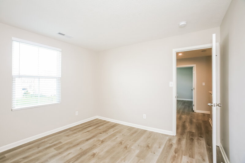 2,050/Mo, 107 Campus Ln Greenwood, IN 46143 Misc View 11