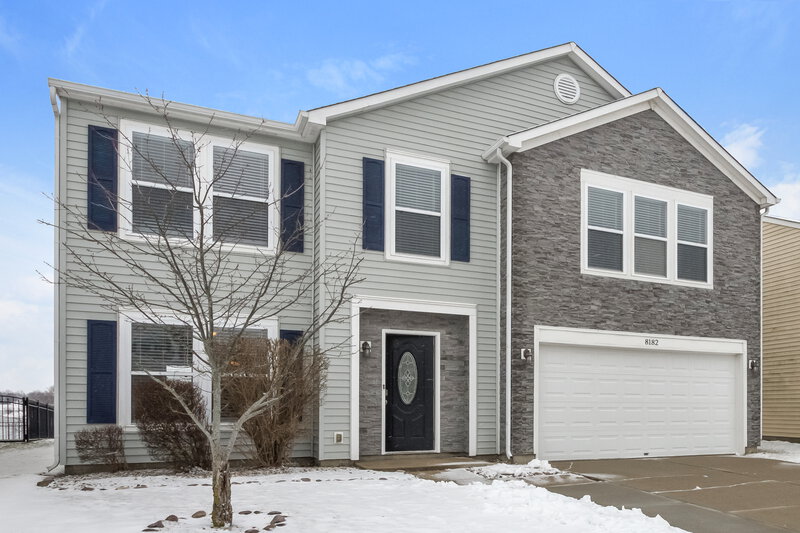 2,010/Mo, 8182 S Evening Dr Pendleton, IN 46064 Front View