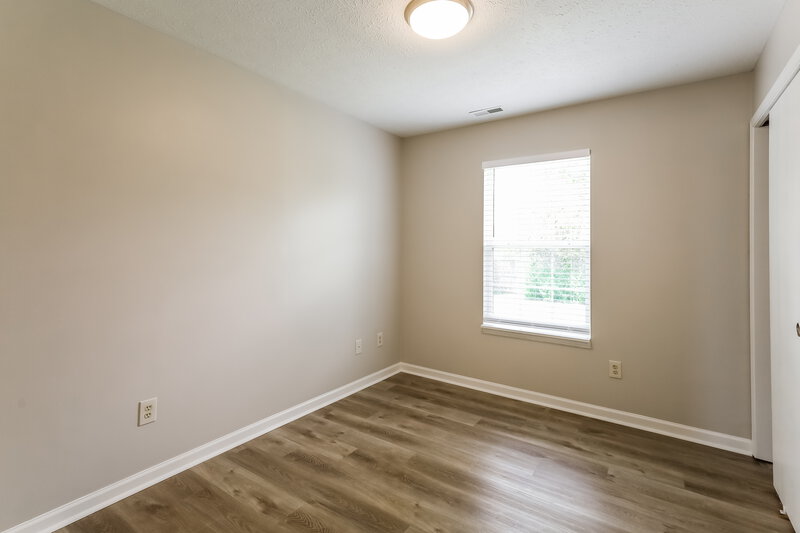 1,575/Mo, 1352 E McClarnon Dr Greenfield, IN 46140 Bedroom View 3
