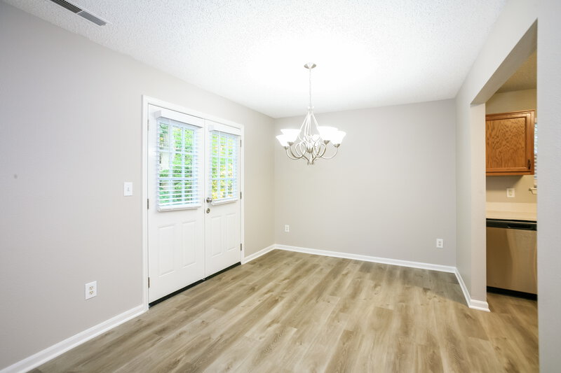 1,750/Mo, 125 Clover Ct Lebanon, IN 46052 Dining Room View